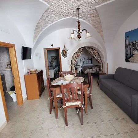 אלברובלו Casa Vacanza Trullo Dimora Storica Morea מראה חיצוני תמונה