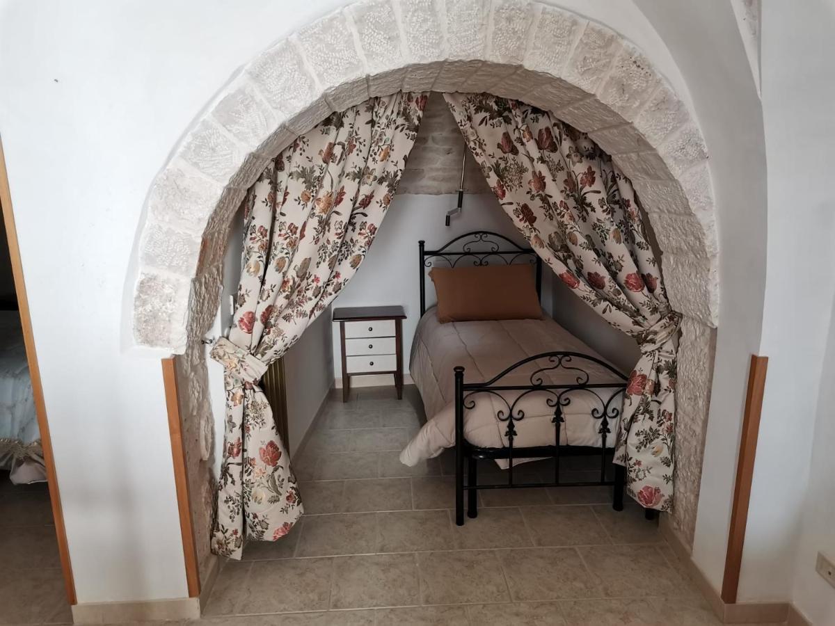 אלברובלו Casa Vacanza Trullo Dimora Storica Morea מראה חיצוני תמונה